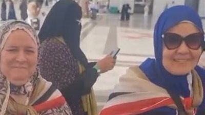 الحجاج يشيدون بخدمات البعثات المصرية في أجواء إيمانية بالمدينة المنورة