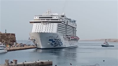 ميناء شرم الشيخ يستقبل السفينة السياحية AROYA وعلى متنها نحو 4 آلاف سائح وفرد طاقم