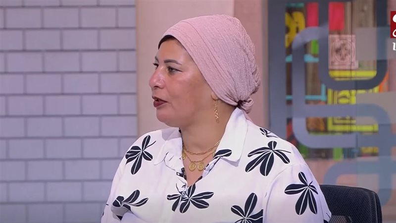 المشرفة على منافذ