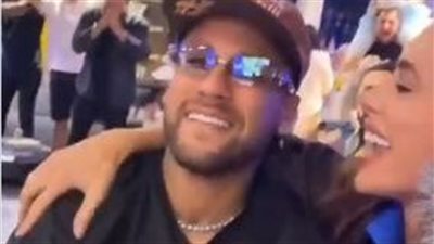 مثل الطفل الصغير.. شاهد رد فعل نيمار بعد إعلان قائمة منتخب البرازيل 