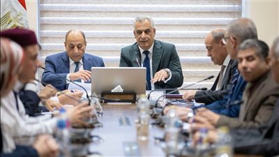 جمبلاط: أكثر من 260 خط إنتاجي بأحدث التكنولوجيات التصنيعية داخل الإنتاج الحربي
