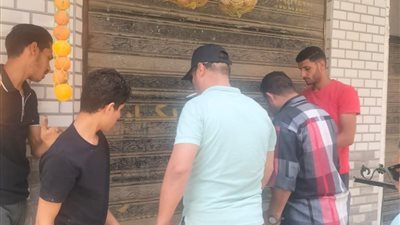 استخدم مصدر مياة غير صالح ادميا.. سلامة الفذاء تغلق محل عصائر بالشرقية