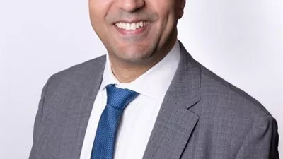 إنجاز طبي مصري عالمي.. محمد الألفي رئيسًا للكلية الملكية لطب وجراحة العيون