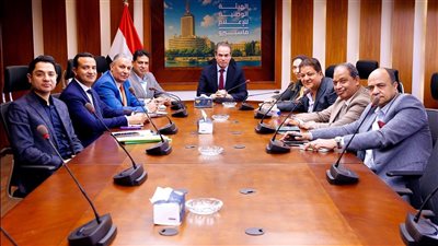 الوطنية للإعلام تعقد اجتماعا للوقوف علي تجهيزات 