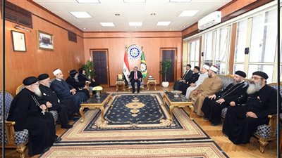 محافظ الدقهلية يستقبل وفد الكنائس لتقديم التهنئة بعيد الأضحى المبارك