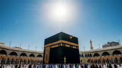 لأول مرة منذ 33 عاما.. الشمس تتعامد على الكعبة يوم عرفة 