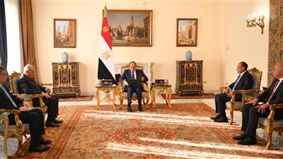 الرئيس السيسي يستقبل وزير خارجية الجزائر ويبحث تعزيز العلاقات الثنائية 