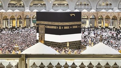 كيف أمن العرب رحلات الحج؟.. خالد الجندي يكشف النظام القديم