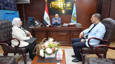 محافظ الغربية يلتقي أعضاء مجلسي النواب والشيوخ لبحث مشكلات الدوائر