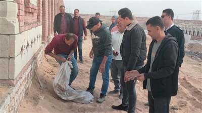 الأمن يكثف جهوده لكشف غموض العثور على جثمان سيدة داخل مقابر ميت برة بالمنوفية