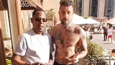 أحمد الفيشاوي يظهر مع مارتن لورانس ويعلق: أنا ومارتن ولا أحمد سعد وويل سميث