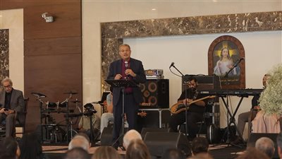 رئيس الطائفة الإنجيلية بمصر يشهد تنصيب القس عزيز رزق الله لكنيسة التجمع الثالث