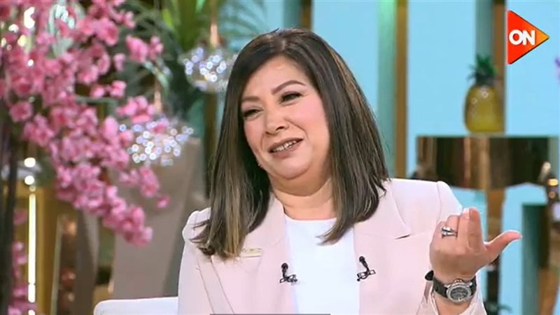 الفنانة انتصار