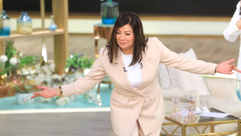 الفنانة انتصار