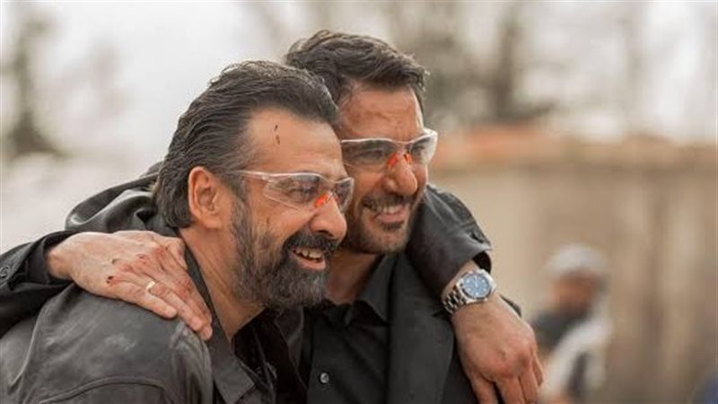 كريم عبدالعزيز وأحمد
