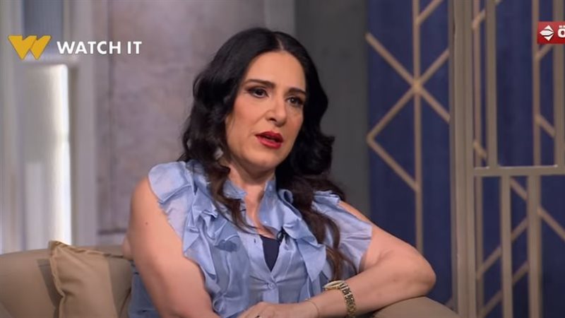 الفنانة ميرنا وليد