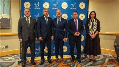وزير السياحة يبحث مع اتحاد الرحلات الأمريكي استضافة مصر لمؤتمرهم السنوي