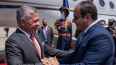  السيسي يبعث رسالة تهنئة لملك الأردن بمناسبة الاحتفال بذكرى يوم الاستقلال