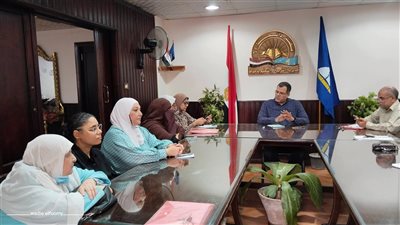 وكيل وزارة التعليم بدمياط يطمئن الطلاب ويؤكد انضباط أعمال الامتحانات