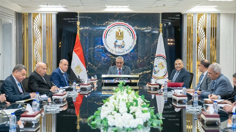 وزير الانتاج الحربي