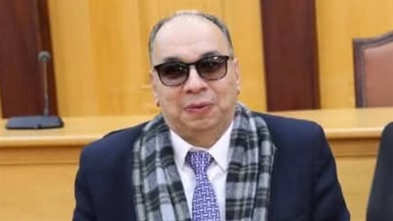 عميد علوم بنات أسيوط