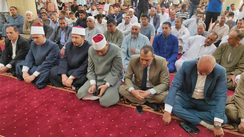 افتتاح مسجدين بمركزي