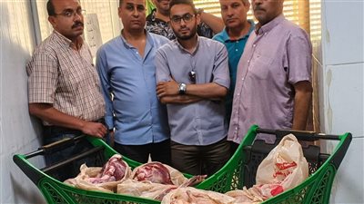 استعدادًا لعيد الأضحى.. محافظ أسيوط: ضبط 2553 كيلو لحوم ودواجن فاسدة
