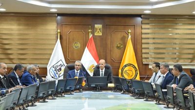 تهنئة بعيد الأضحى والموافقة على خطة قطاع خدمة المجتمع بجامعة بنى سويف 