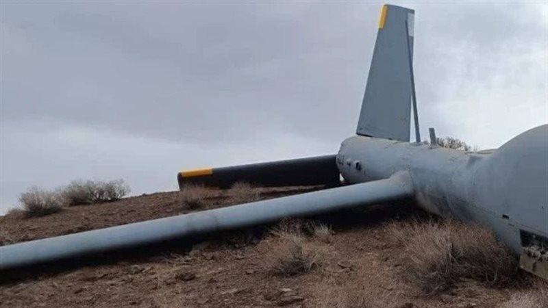 حطام مسيرة 