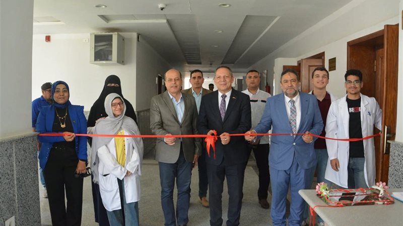 رئيس جامعة دمياط