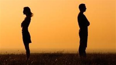 العين فلقت الحجر.. انفصال فنان شاب عن فنانة قبل انتهاءهم من تحضيرات زواجهم|خاص