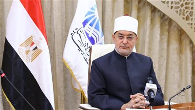 أول تعليق من الإفتاء علي أزمة مفردات عضو مكتب المفتي: انتهت خدمته من الدار