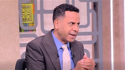 محمود الضبع: لماذا لا نصدر الكلاب ونستفيد منها بدلا من أن نؤذيها