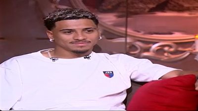 عمرو أديب إيه اللي عاجبك في مصر؟ .. بيزيرا : الكشري والكفتة