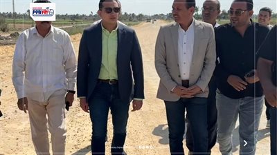نائب محافظ الفيوم يتفقد أعمال رصف طريق المصرف القاطع بمركز يوسف الصديق