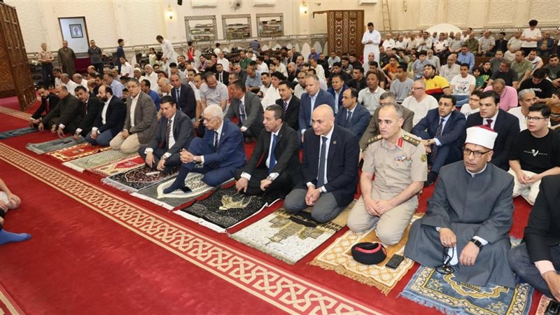 جانب من أداء صلاة