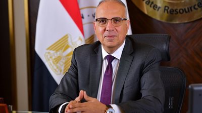 سويلم: العاملون بالوزارة متواجدون على مدار الساعة لضمان توفير الاحتياجات المائية