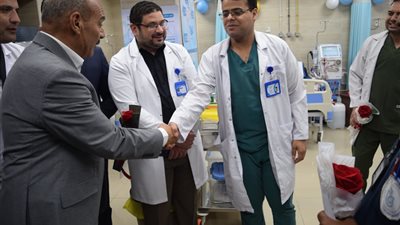 محافظ السويس يتفقد مستشفى الجهاز الهضمي والكبد والمناظير 