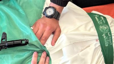 بعد تأكيد حماس لمقتله.. مشاهد من تشييع القائد بكتائب القسام محمد عودة وعائلته