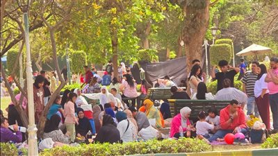 حديقة الحرية تستقبل العيد بإنارة جديدة وخدمات متكاملة للزوار