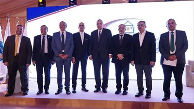 الهيئة العامة للتأمين الصحي الشامل تشارك في احتفالية اعتماد مستشفى العبور الجامعي