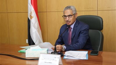 محافظ بنى سويف يكلف مسؤولى الصحة بإجراءات لتلافى ملاحظات تقرير 