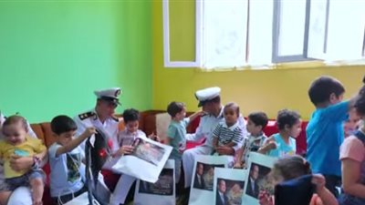 الداخلية تشارك الأيتام فرحة عيد الأضحى بزيارات لدور الرعاية وجولات تسوق 