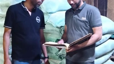 ضبط 3 مخابز للتصرف فى 69 شيكارة دقيق وتحرير 16مخالفة للمخابز بكفر الدوار