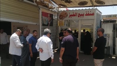 محافظ الدقهلية يتفقد منافذ بيع الخبز المدعم بمدينة المنصورة