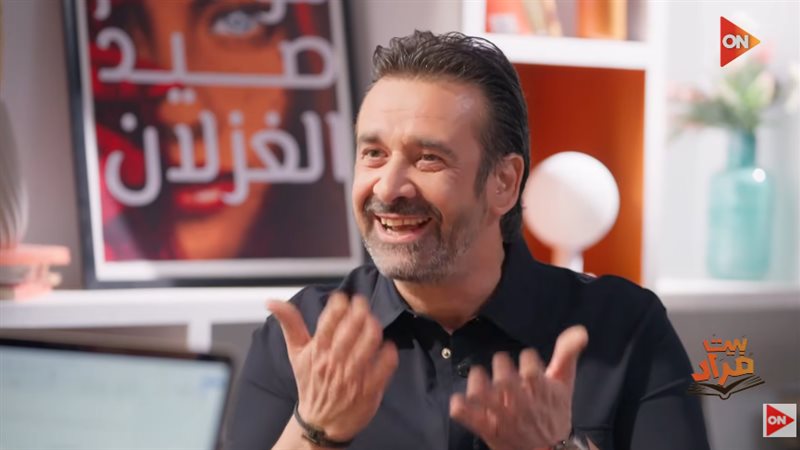 الفنان كريم عبدالعزيز
