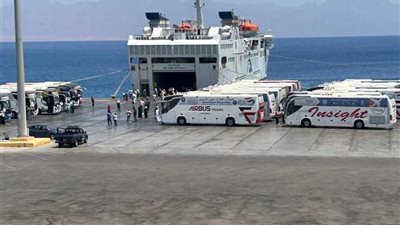 تداول 7 آلاف طن بضائع و483 شاحنة بموانئ البحر الأحمر.. و808 راكبا خلال 24 ساعة