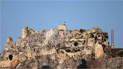 ماذا يعني سيطرة جيش الاحتلال الإسرائيلي على قلعة شقيف التاريخية بجنوب لبنان؟