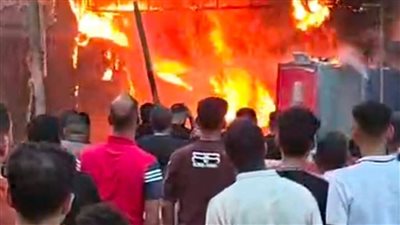 أهالي الخصوص: الإشغالات وراء تأخر وصول سيارات الإطفاء إلى حريق المقلة