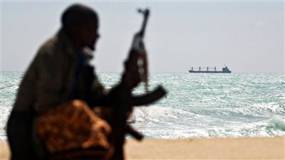 مملوكة لرجل أعمال باكستاني.. قراصنة يستولون على ناقلة نفط قبالة سواحل الصومال